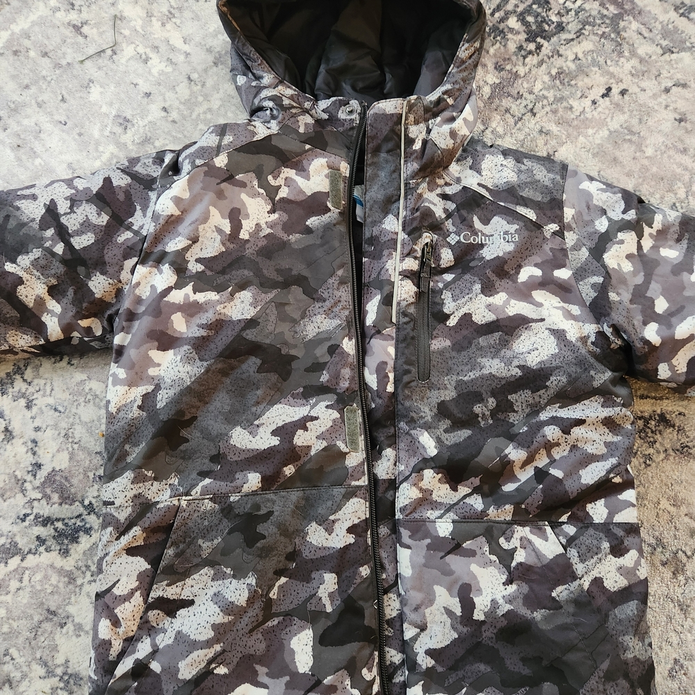 Columbia Camouflage Puffer Jacket